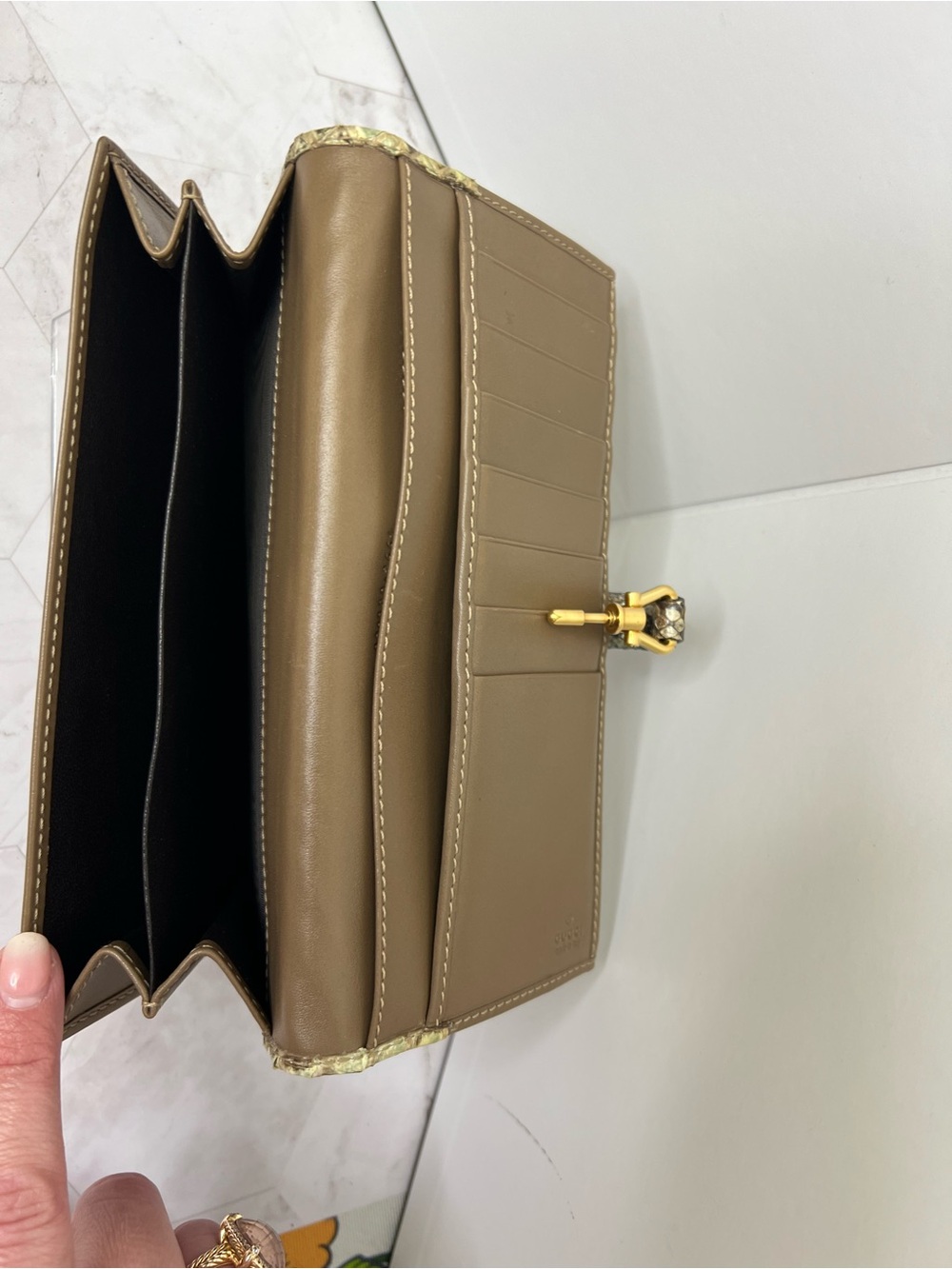 Vintage Gucci Python “Jackie”Leather Clutch Wallet in Green-Brown - Picture 7 of 8